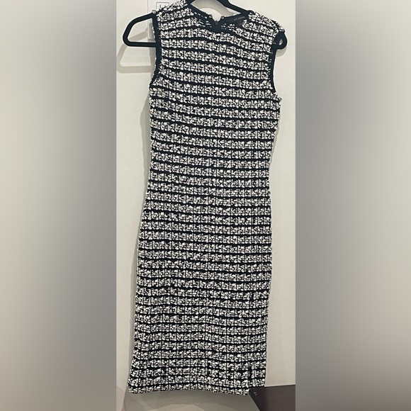 St. John Dresses & Skirts - St. John Knit Dress